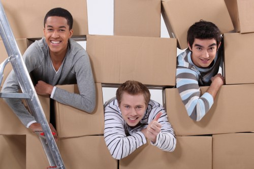 Croydon removal vehicle for residential and business transport