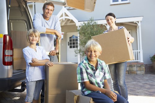 Residential removals support for a Croydon flat move