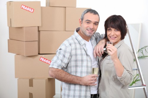 Removal van loaded for a Croydon house or flat move